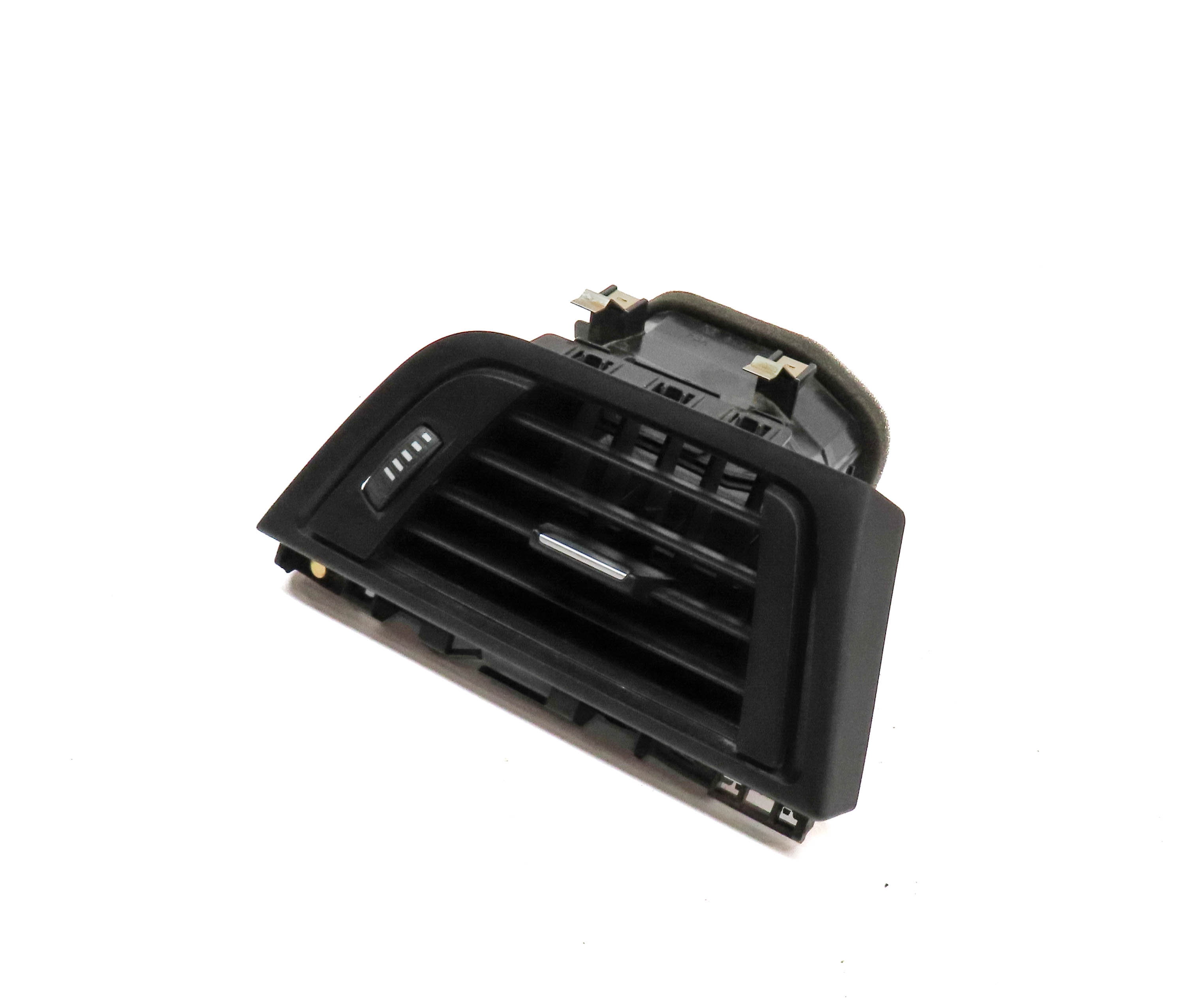 2014 BMW 320I (F30) FRONT RIGHT PASSENGER OUTER HEATER A/C AIR VENT — exact item pictured